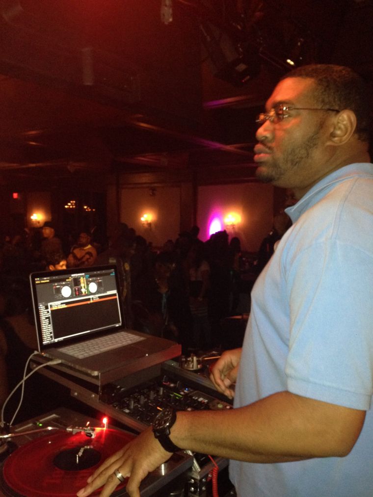 Magic 106.3 Thriller on the River Halloween Costume Party