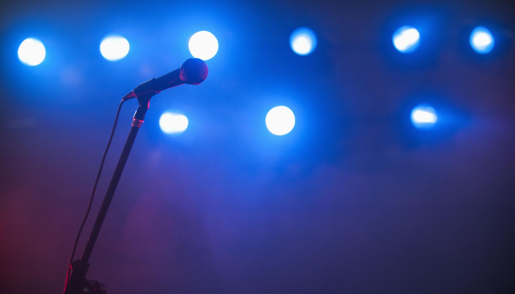 Microphone
