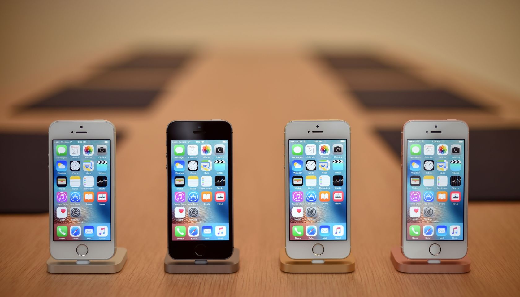 US-IT-APPLE-NEWS-FEED