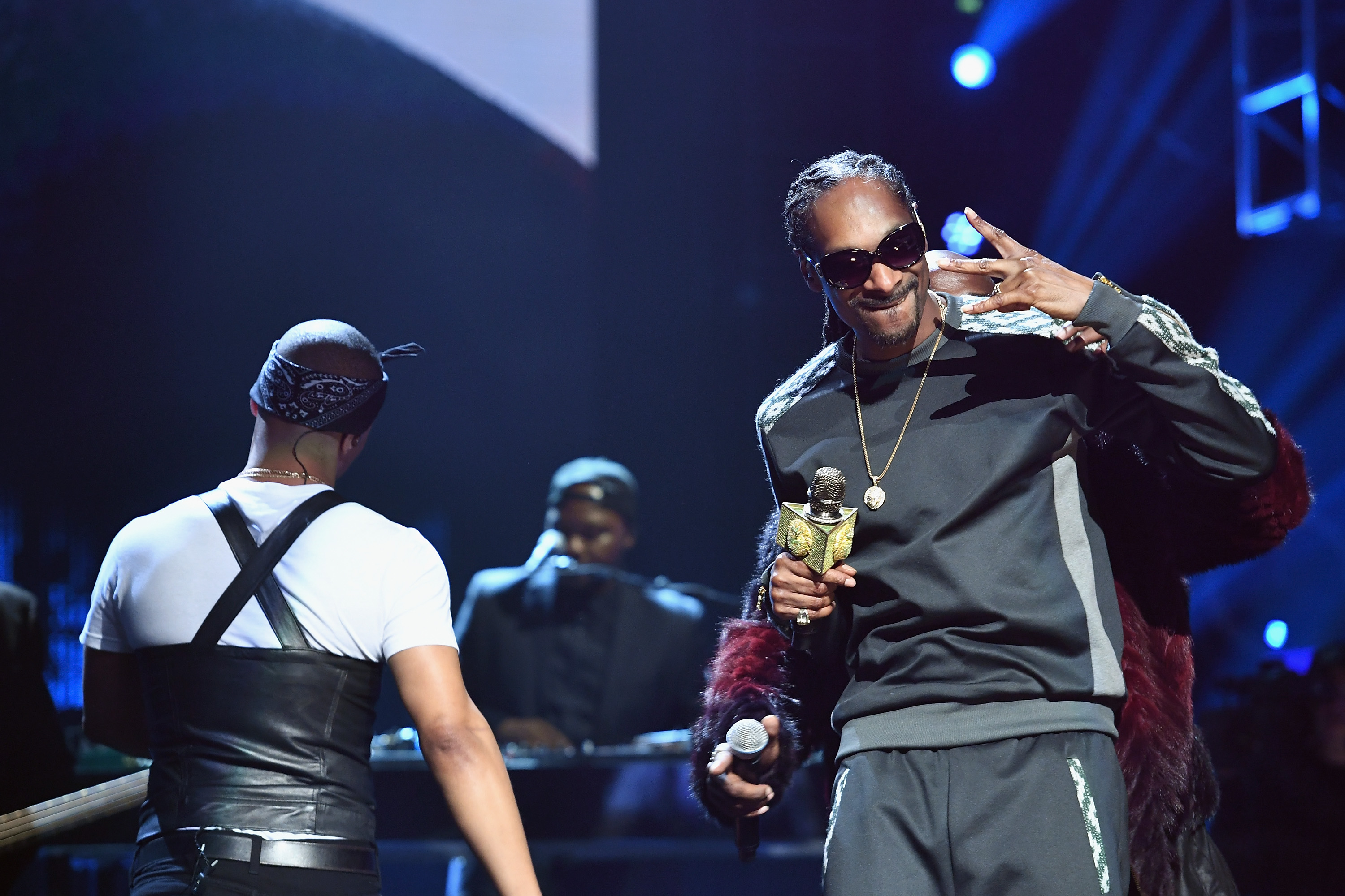 32nd Annual Rock & Roll Hall Of Fame Induction Ceremony - Show