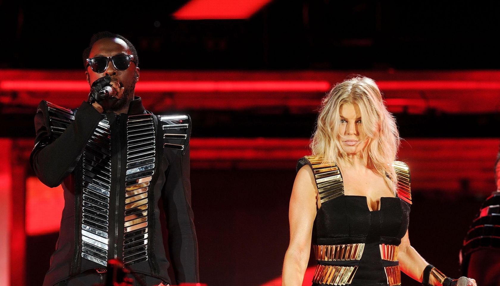 CHASE Presents The Black Eyed Peas and Friends 'Concert 4 NYC' Benefiting the Robin Hood Foundation - Show