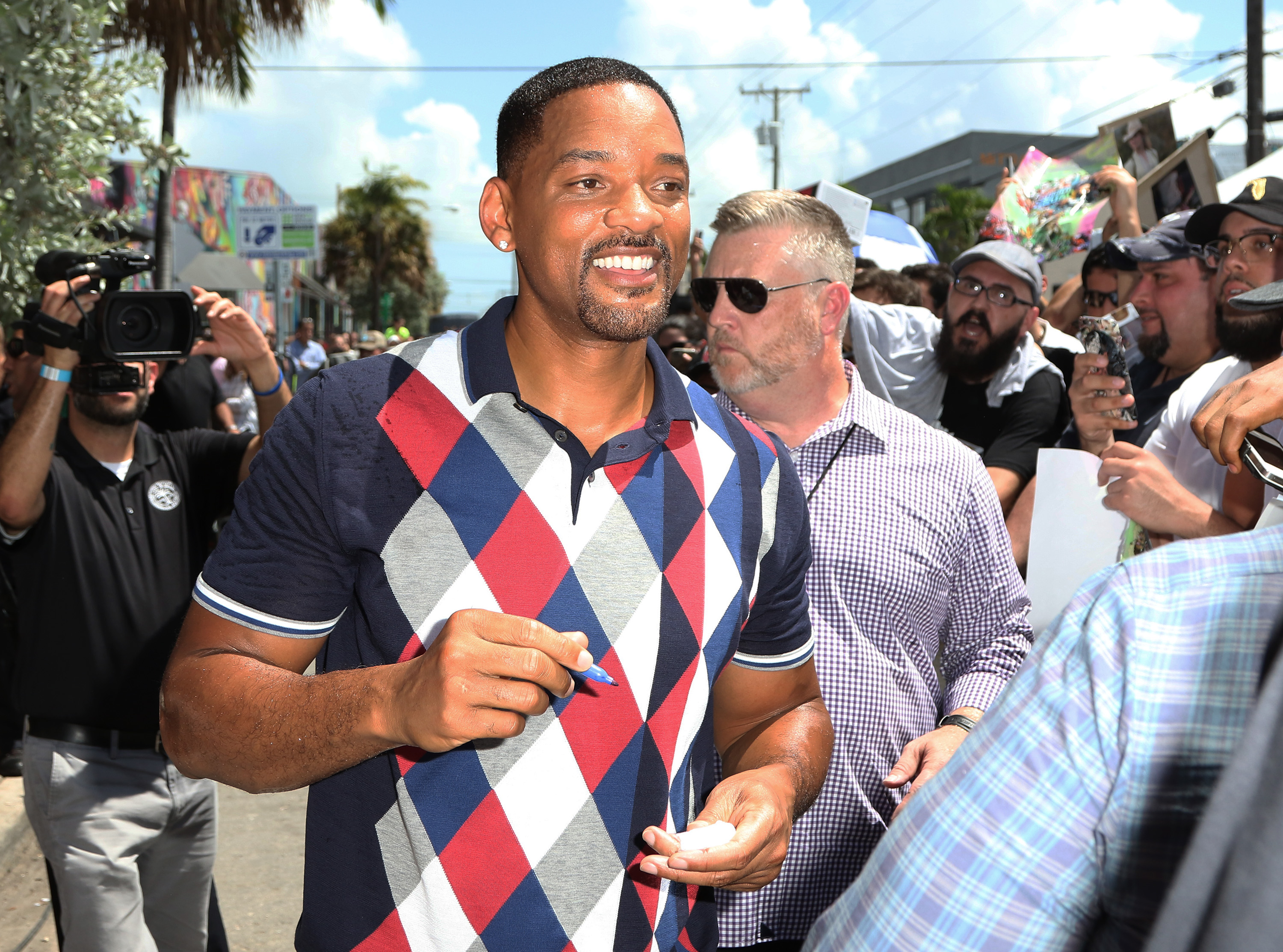 SUICIDE SQUAD Wynwood Block Party And Mural Reveal With Cast