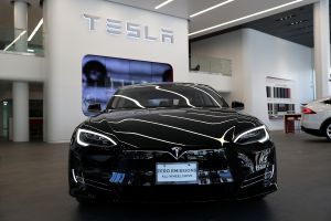 Telsa Opens New Flagship Store In San Francisco