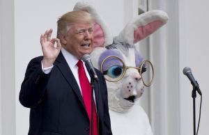 US-POLITICS-TRUMP-EASTER EGG ROLL