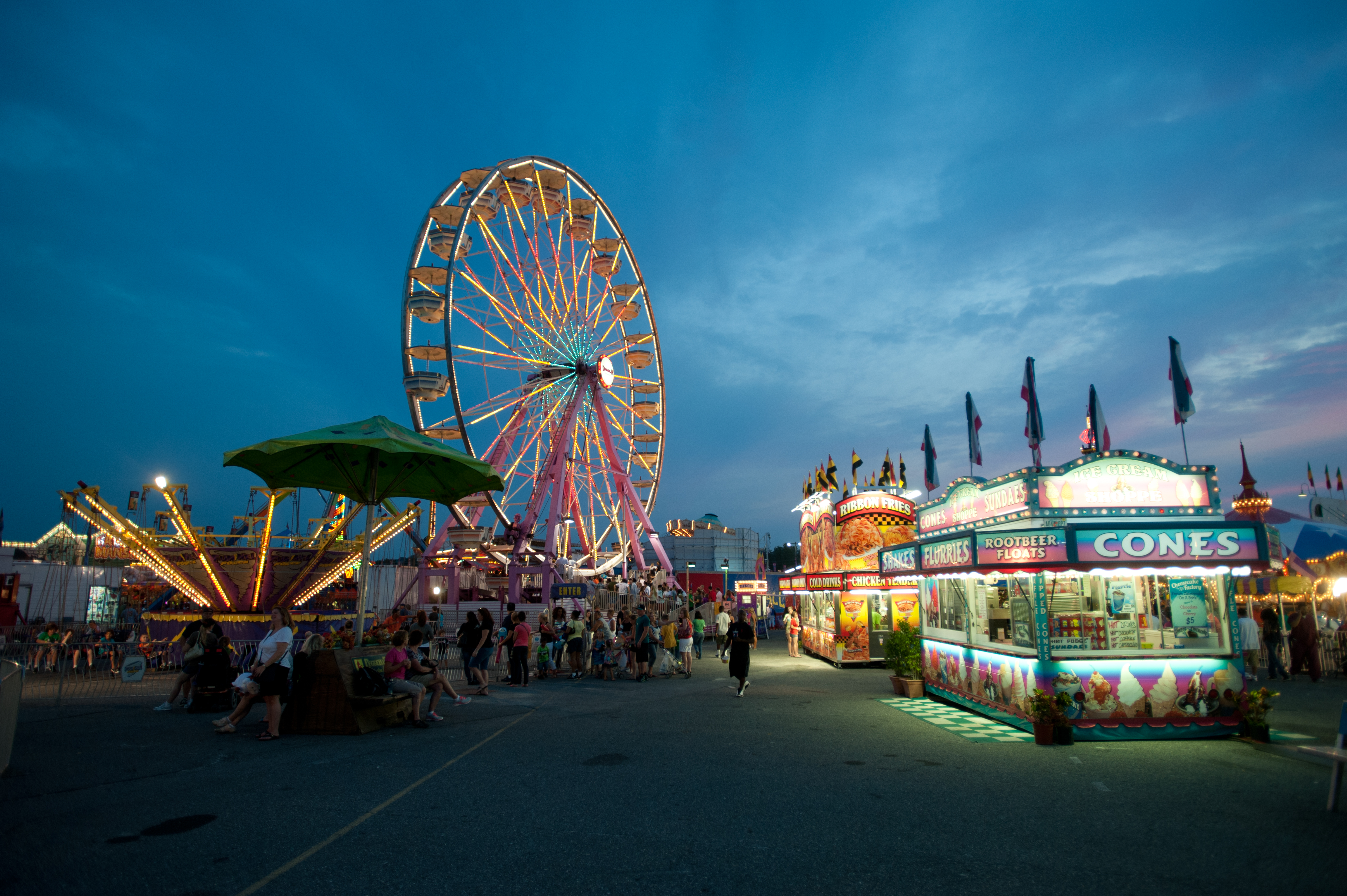 Amusement park rides at the Maryland State Fair, Timonium MD