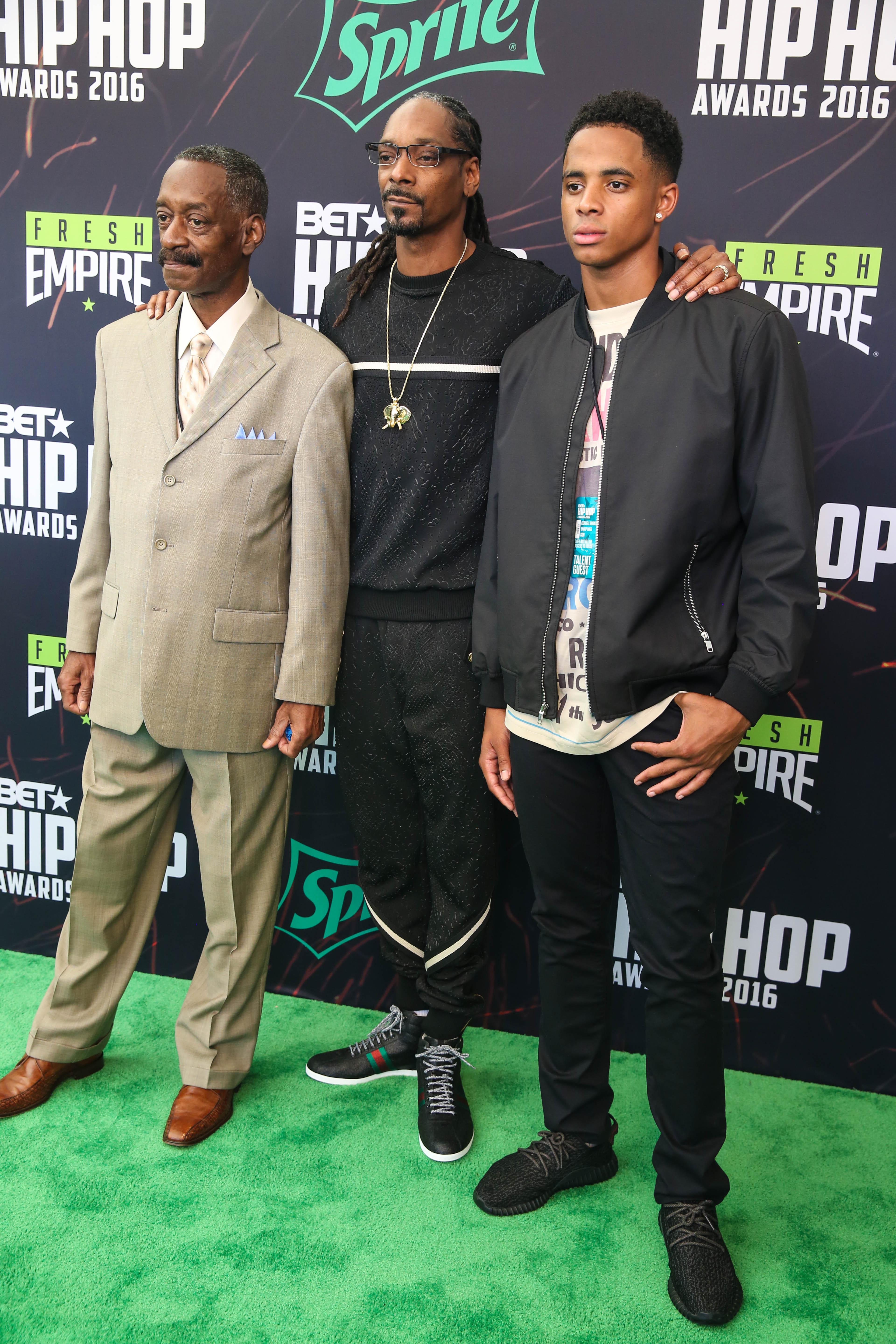 BET Hip Hop Awards 2016 - Green Carpet