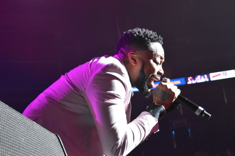 Raheem Devaughn at the One More Time Experience Columbus