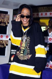 Aaliyah Instore at Virgin Megastore in London - May 1, 1995