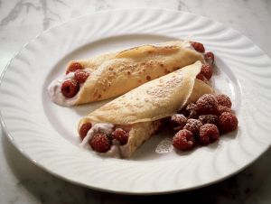 Crepes with Raspberry Quark