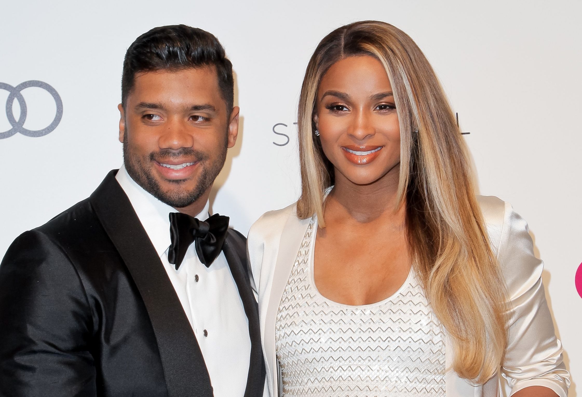 US-PEOPLE-PARTY-AIDS-CHARITY