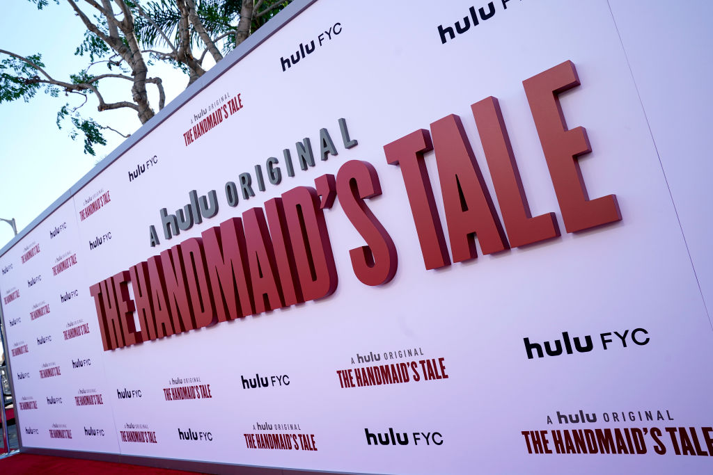 Hulu's "The Handmaid's Tale" Season 3 Finale