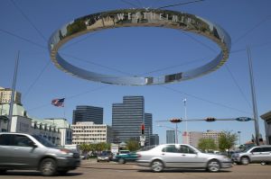 USA, Texas, Houston, Wesrtheimer, ring above traffic