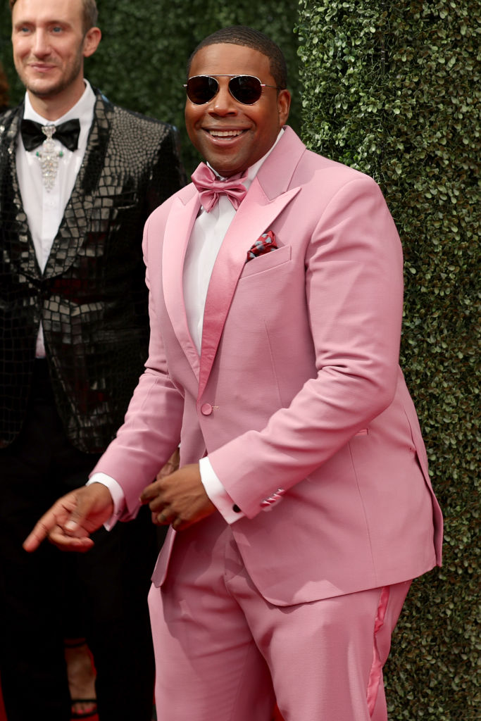 All the Lewks & Hot Mess from the 2021 Emmy Red Carpet: Kenan Thompson