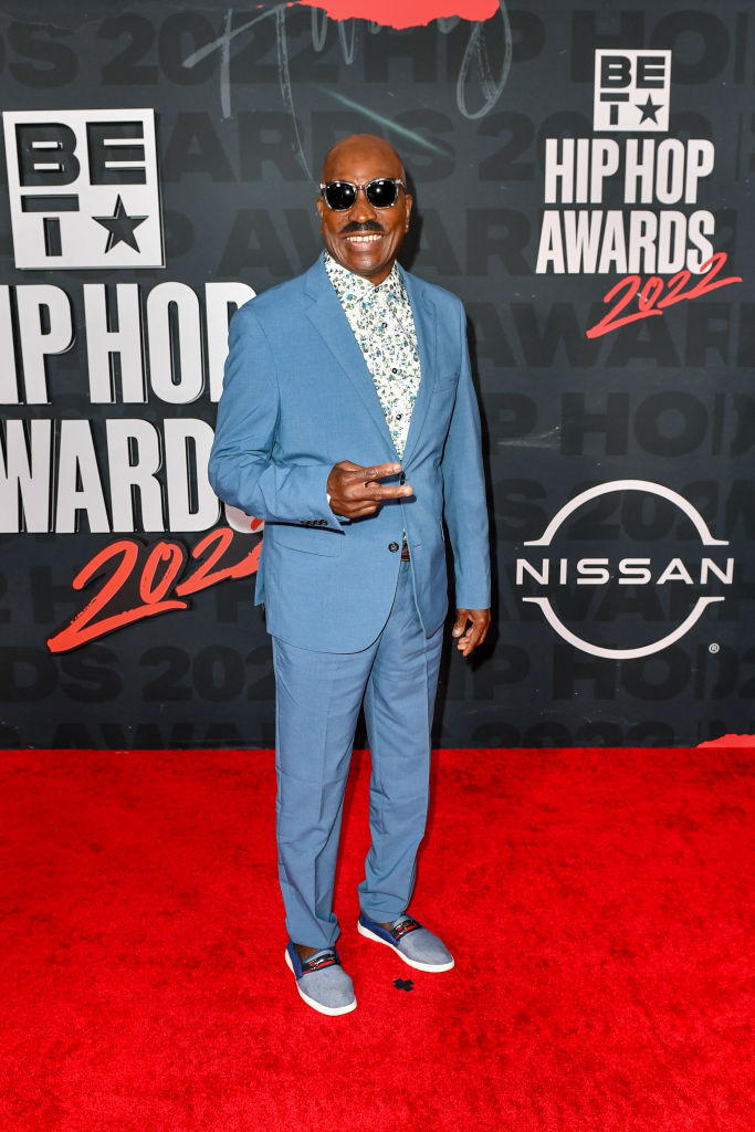 Clifton Powell kept it classic in a blue suit designer unknown