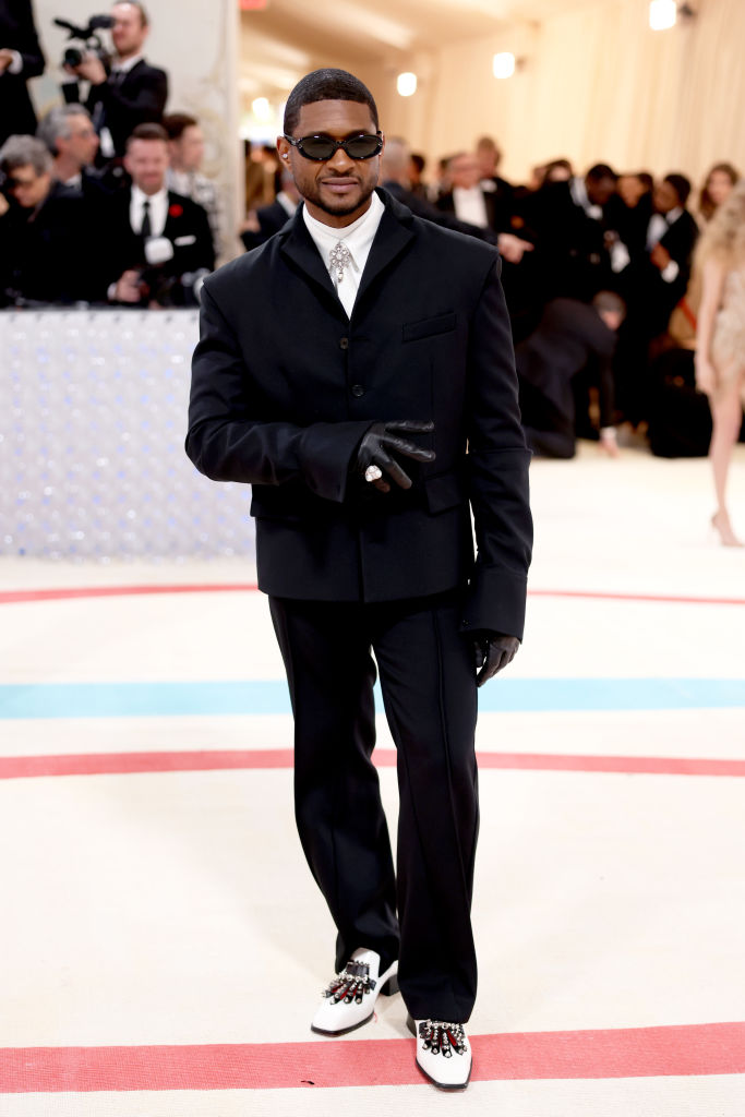 Usher at The 2023 Met Gala Celebrating "Karl Lagerfeld: A Line Of Beauty"