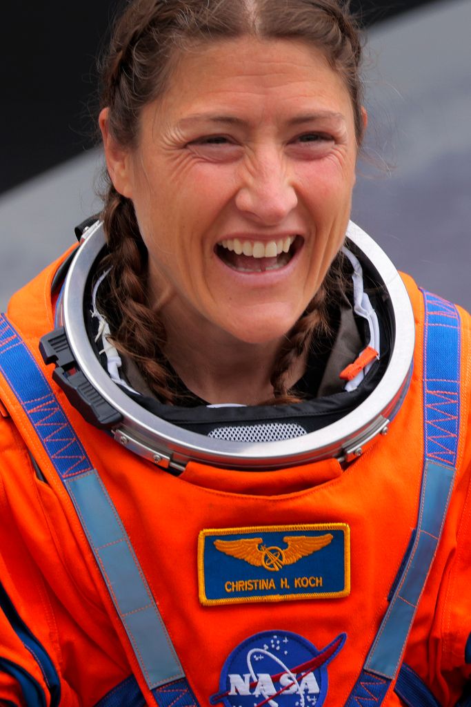 Artemis II Launches Manned Test Flight Around The Moon