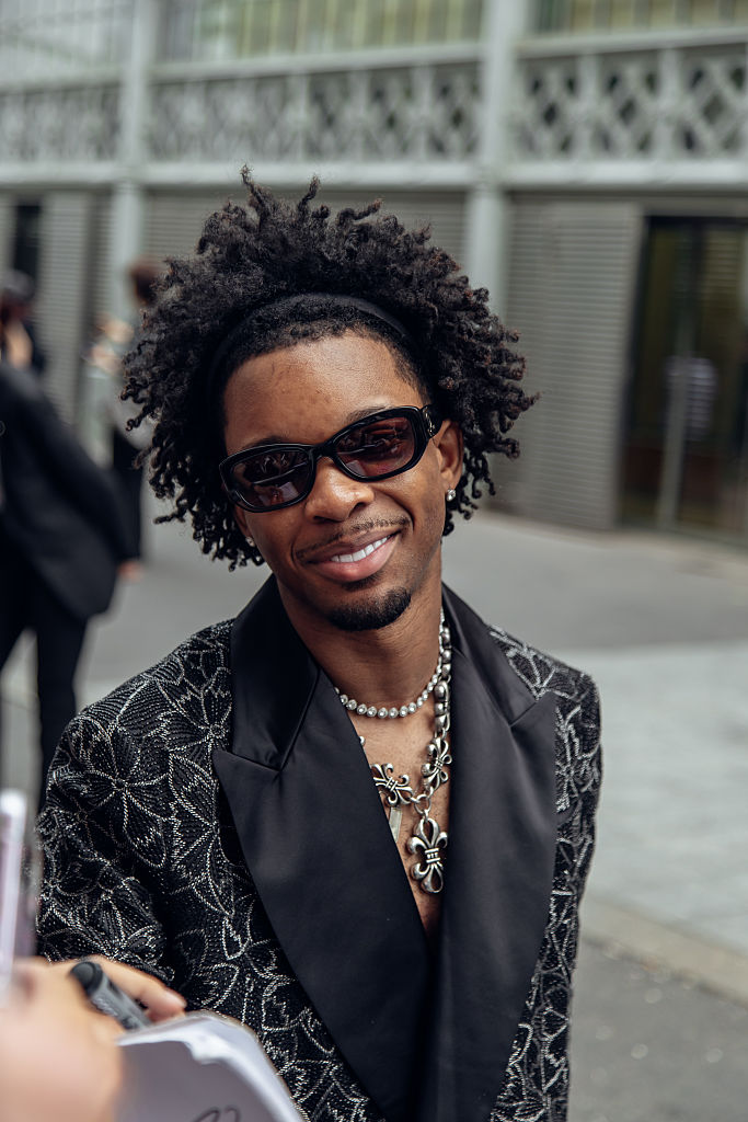 Street Style - Paris Fashion Week - Menswear Spring/Summer 2026 - Day Three